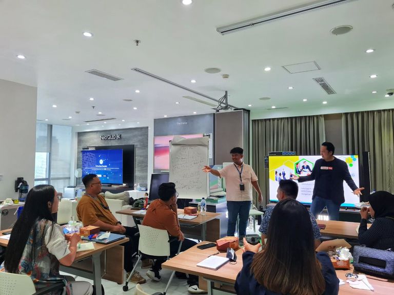 Sesi pelatihan ABARA di ruang kelas korporat